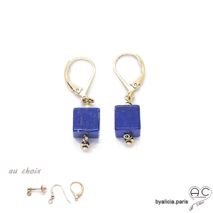 Boucles d'oreilles avec lapis-lazuli cube et plaqué or 3MIC, pierre naturelle bleue, pendantes, création by Alicia