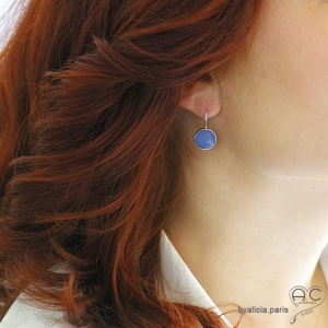 Boucles d'oreilles avec calcédoine bleue, argent massif, pierre semi-précieuse, pendantes