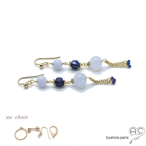 Boucles d'oreilles longues avec calcédoine bleue et pampille en chaînes plaqué or, fait main, création by Alicia