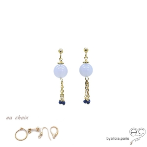 Boucles d'oreilles avec calcédoine bleue et pampille en chaînes plaqué or, fait main, création by Alicia
