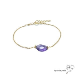 Bracelet avec améthyste sur une chaîne fine plaqué or, pierre naturelle violete, fait main, création by Alicia