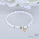 Bracelet agate blanche avec pampille médaille arbre de vie en plaqué or, pierres naturelle, fait main, création by Alicia