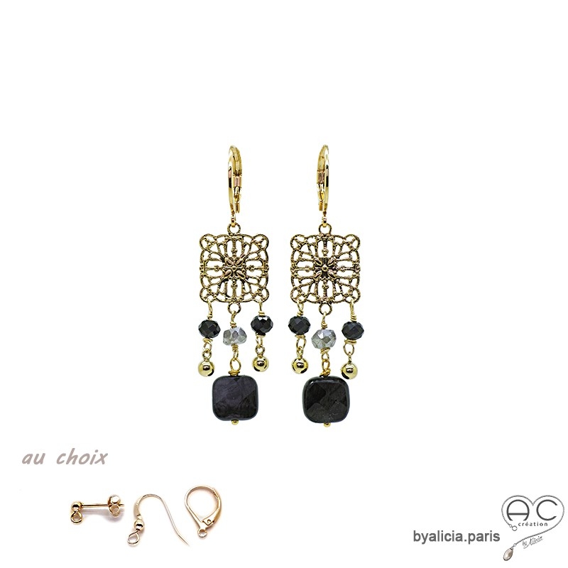 Boucles d'oreilles carré arabesque avec pampilles pierre naturelle noire, plaqué or, pendantes, fait main, création by Alicia