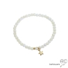 Bracelet nacre blanche et pampille étoile en plaqué or, bohème chic, fait man, création by Alicia