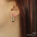 Créoles rectangulaires en plaqué or et zirconium brillant de trois côtés des boucles d\'oreilles, tendance