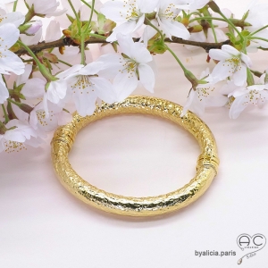 Gros bracelet jonc en argent massif doré à l'or fin 18K martelé, large, rigide, légèrement oval, femme, chic et tendance 
