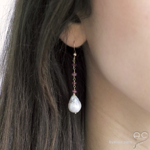 Boucles d'oreilles perle baroque et tourmaline rose,  plaqué or ou argent, longues, pendantes, fait main, création by Alicia