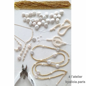 Boucles d'oreilles longues, perles de culture et perle baroque, argent massif, fait main, création by Alicia