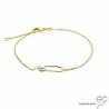 Bracelet fin avec ovale en plaqué or et perle nacrée 