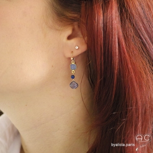 Boucles d'oreilles calcédoine bleue, iolite, plaqué or, cascade de pierres naturelles, fait main, création by Alicia