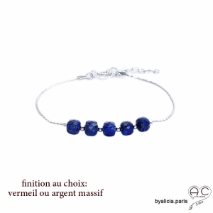 Bracelet avec lapis-lazuli en cube sur une chaîne en vermeil ou argent massif rhodié, pierre naturelle, création by Alicia