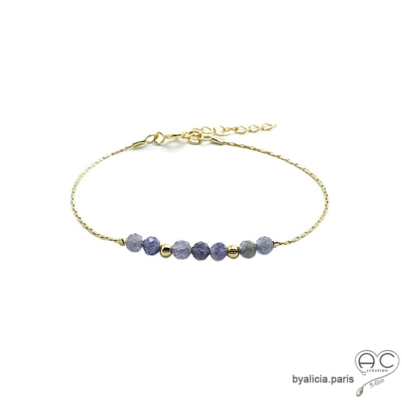 Bracelet fin saphir d'eau sur une chaîne en vermeil, pierre naturelle bleu, création by Alicia