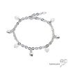 Bracelet avec breloques en perles de culture et petites coeurs, chaîne en argent 925 rhodié, création by Alicia