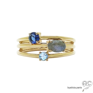 Bague plaqué or trois anneaux fins avec pierres bleues, labradorite et zirconium