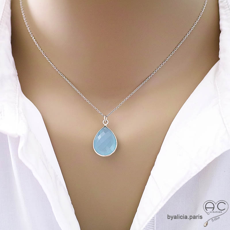 Collier pendentif calcédoine bleu goutte, argent massif et pierre naturelle, ras de cou, création by Alicia Collier pendentif calcédoine bleu goutte, argent massif et pierre naturelle, ras de cou, création by Alicia
