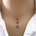 Collier, pendentif long avec améthyste goutte et rubis, plaqué or, fait main, création by Alicia