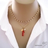 bijoux artisanaux créateur corail rouge or collier ras du cou pendentif rouge femme raffiné