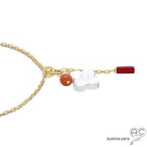 pendentif blanc et rouge femme ras de cou corail nacre or délicat discret artisanal