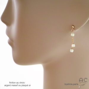 boucles d'oreilles vert claire femme courtes discréte fines pierre naturelle préhnite fait sur mesure en France