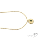 Pendentif médaille petit soleil en plaqué or sertie d\'une agate verte