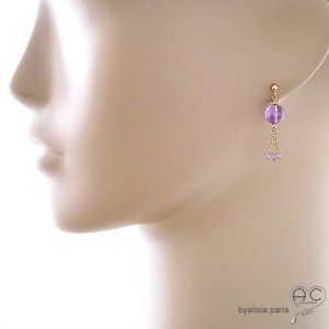 boucles d'oreilles violettes pendantes en pierre améthyste et plaqué or faites à la main sur mesure en France