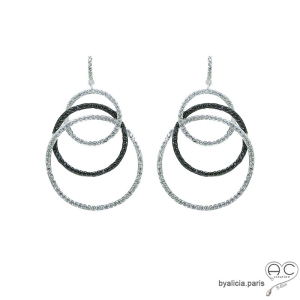 Boucles d'oreilles brillantes rondes en oxydes de zirconium noir et blanc serties sur argent massif joaillerie