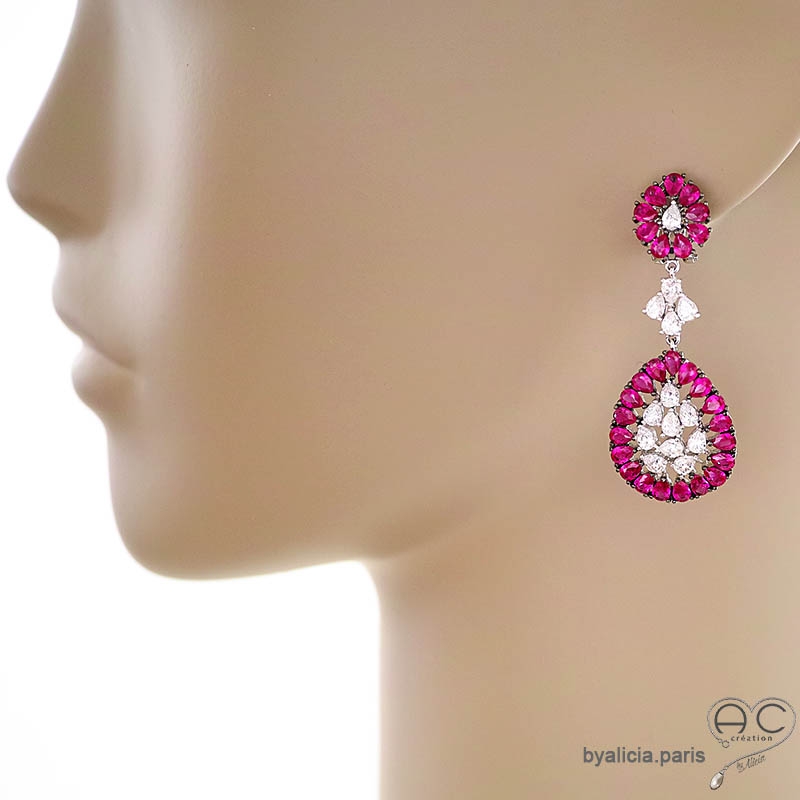 Boucles d'oreilles fushia en argent massif serties de brillants oxydes de zirconium, pendantes, joaillerie