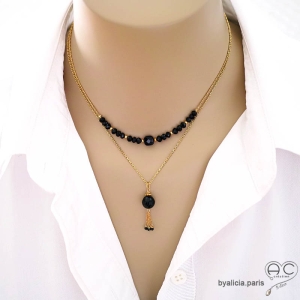 Collier, pendentif avec agate noire et pampille en chaînes plaqué or et spinelle noir, fait main, création by Alicia