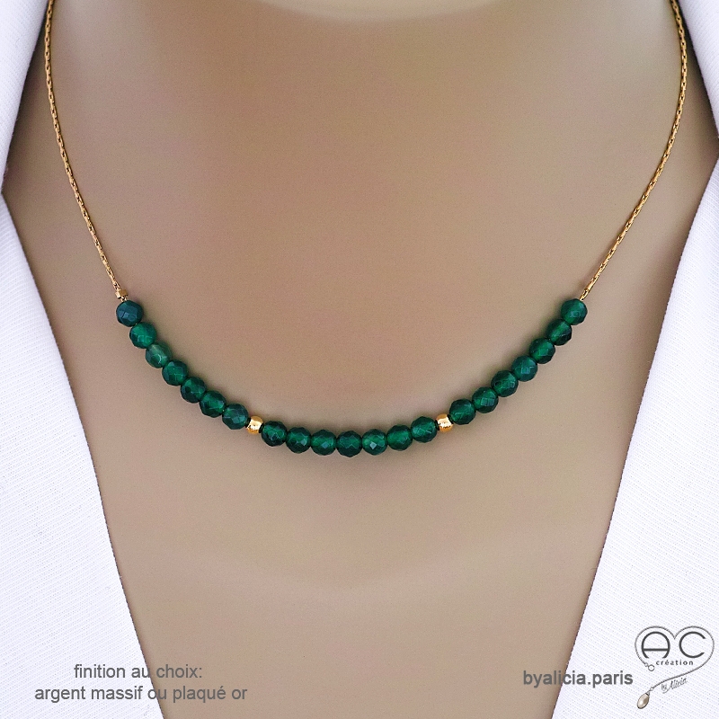 collier vert femme pierre verte onyx sur une chaîne en plaqué or, fait main sur mesure