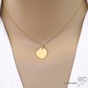 Pendentif, médaille ronde avec petites étoiles gravées en plaqué or, tendance, bohème, femme