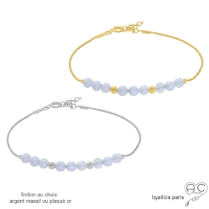 Bracelet calcédoine bleue sur une chaîne fine en plaqué or ou en argent, fait main, création by Alicia