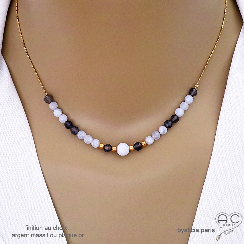 collier bleu femme pierres naturelles calcédoine bleue et iolite sur une chaîne en plaqué or ou argent, fait main sur mesure collier bleu femme pierres naturelles calcédoine bleue et iolite sur une chaîne en plaqué or ou argent, fait main sur mesure