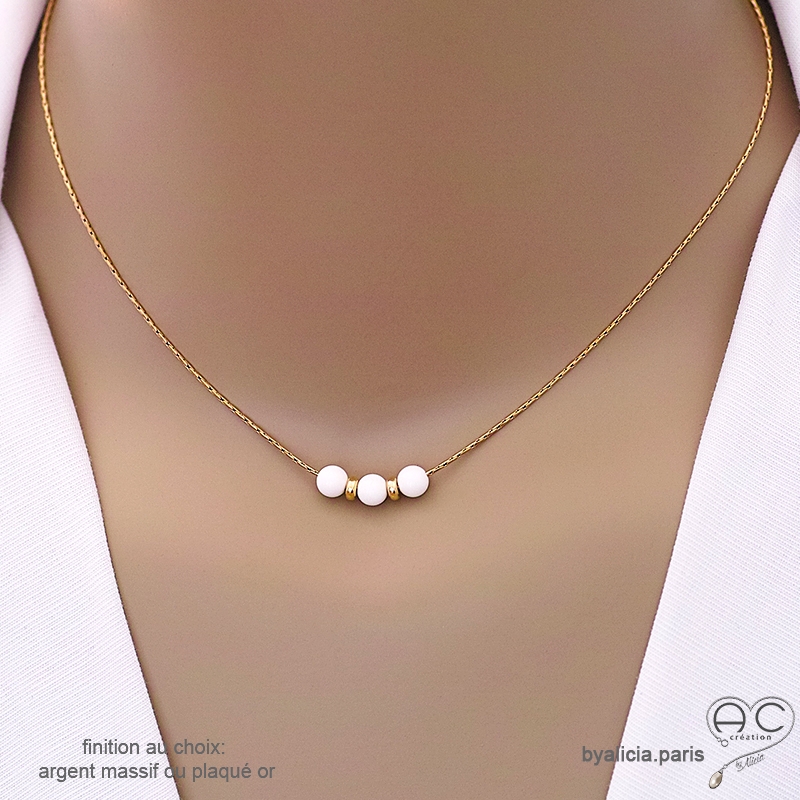 Ras de cou blanc fin femme en agate blanche sur une chaîne en plaqué or ou en argent, fait main, création by Alicia Ras de cou blanc fin femme en agate blanche sur une chaîne en plaqué or ou en argent, fait main, création by Alicia
