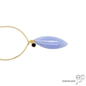 Collier pendentif bleu femme en calcédoine bleue et saphir, plaqué or, fait main, bohème chic