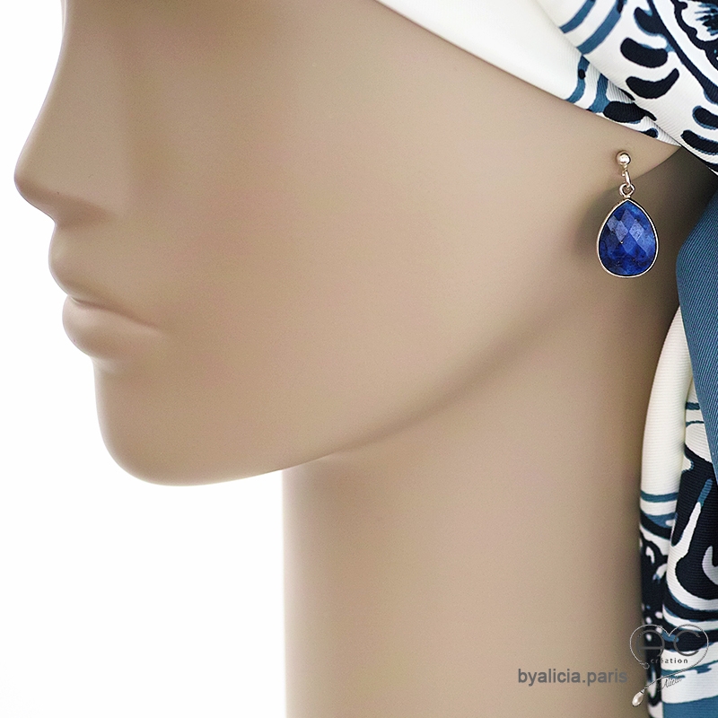 Boucles d'oreilles bleues femme en pierre lapis lazuli goutte et argent Boucles d'oreilles bleues femme en pierre lapis lazuli goutte et argent