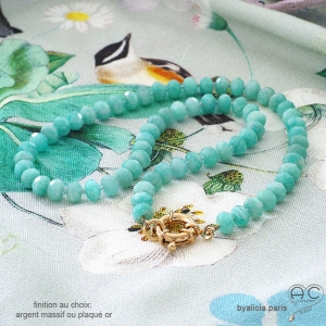 collier créateur en pierre naturelle amazonite et gros fermoir bouée réalisé à la main en France