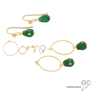 boucles d'oreilles vertes femme en plaqué or avec un pendant en pierre naturelle agate verte