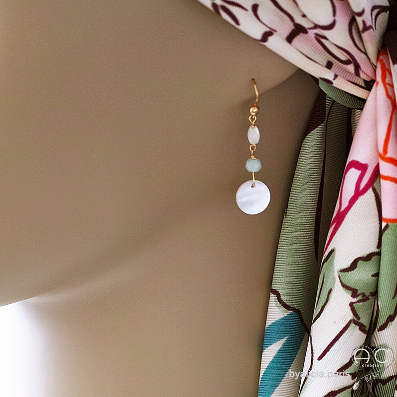 boucles d'oreilles blanches pour femme en nacre et plaqué or ou argent réalisées à la main boucles d'oreilles blanches pour femme en nacre et plaqué or ou argent réalisées à la main