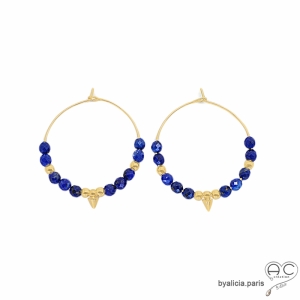 créoles bleues en plaqué or et lapis-lazuli réalisées à la main en France