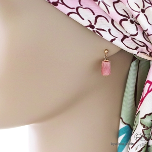 Boucles d'oreilles roses rhodochrosite, plaqué or 750 3MIC, pierre naturelle rose forme baroque, fait main, création by Alicia