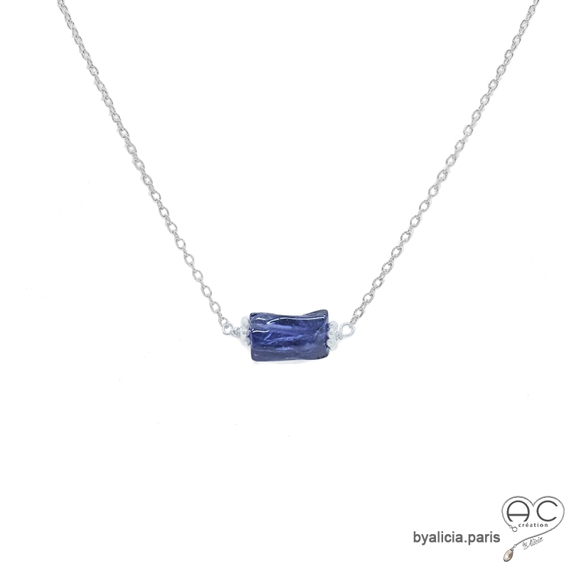 Collier avec tanzanite, argent massif, pierre semi-précieuse bleu, fait main, création by Alicia Collier avec tanzanite, argent massif, pierre semi-précieuse bleu, fait main, création by Alicia