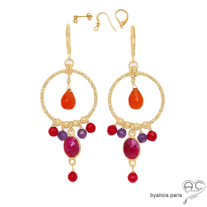 Boucles d'oreilles anneaux avec pampilles en cornaline, sillimanite rubis, plaqué or, création by Alicia Boucles d'oreilles anneaux avec pampilles en cornaline, sillimanite rubis, plaqué or, création by Alicia