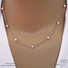ras de cou femme en perles naturelles roses sur une chaine fine en argent massif réalisé sur mesure à la main en France