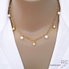 collier ras du cou choker créateur en perles naturelles blanches et plaqué or fait sur mesure à las main en France