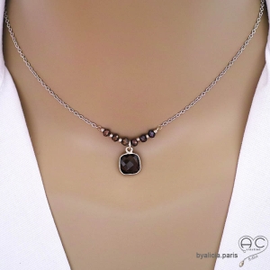 Collier quartz fumé entouré des petites pyrites  sur une chaîne en argent massif, ras de cou, création by Alicia