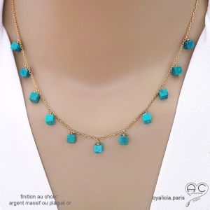 Collier turquoise d'Arizona, pampilles cubes sur une chaîne fine  plaqué or, pierre naturelle, création by Alicia