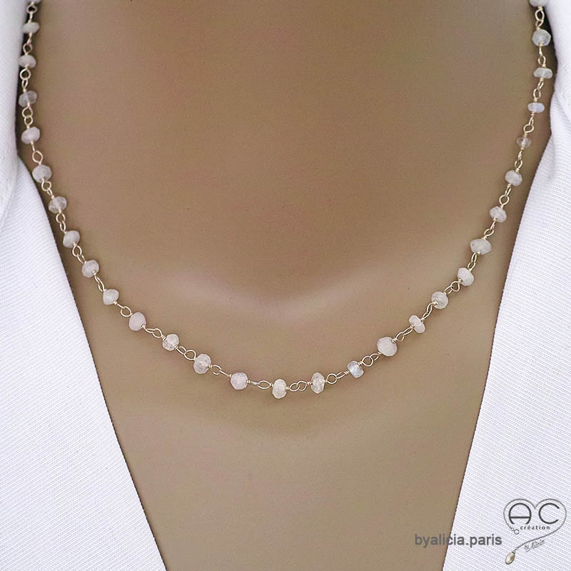 Collier fin avec pierre de lune sur une chaîne en argent 925, ras de cou, création by Alicia