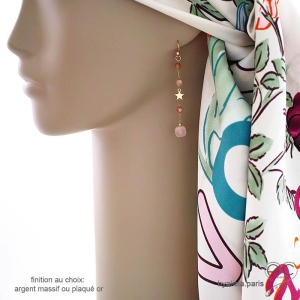 Boucles d'oreilles femme longues en pierre de soleil abricot et étoile dorée création by Alicia Paris