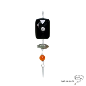 Pendentif en onyx facetté avec zircon, labradorite, cornaline et pointe argent massif