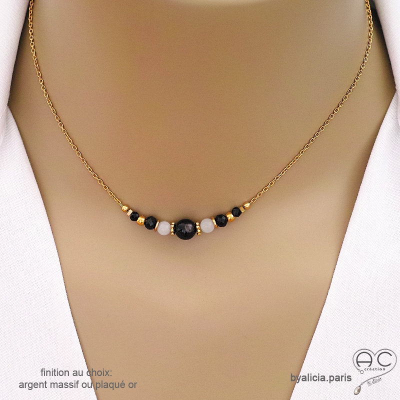 Collier avec pierres naturelles noires sur une chaîne fine, fait main, création by Alicia